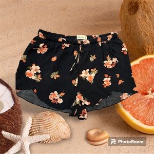 BOHO shorts Size small Abercrombie & Fitch